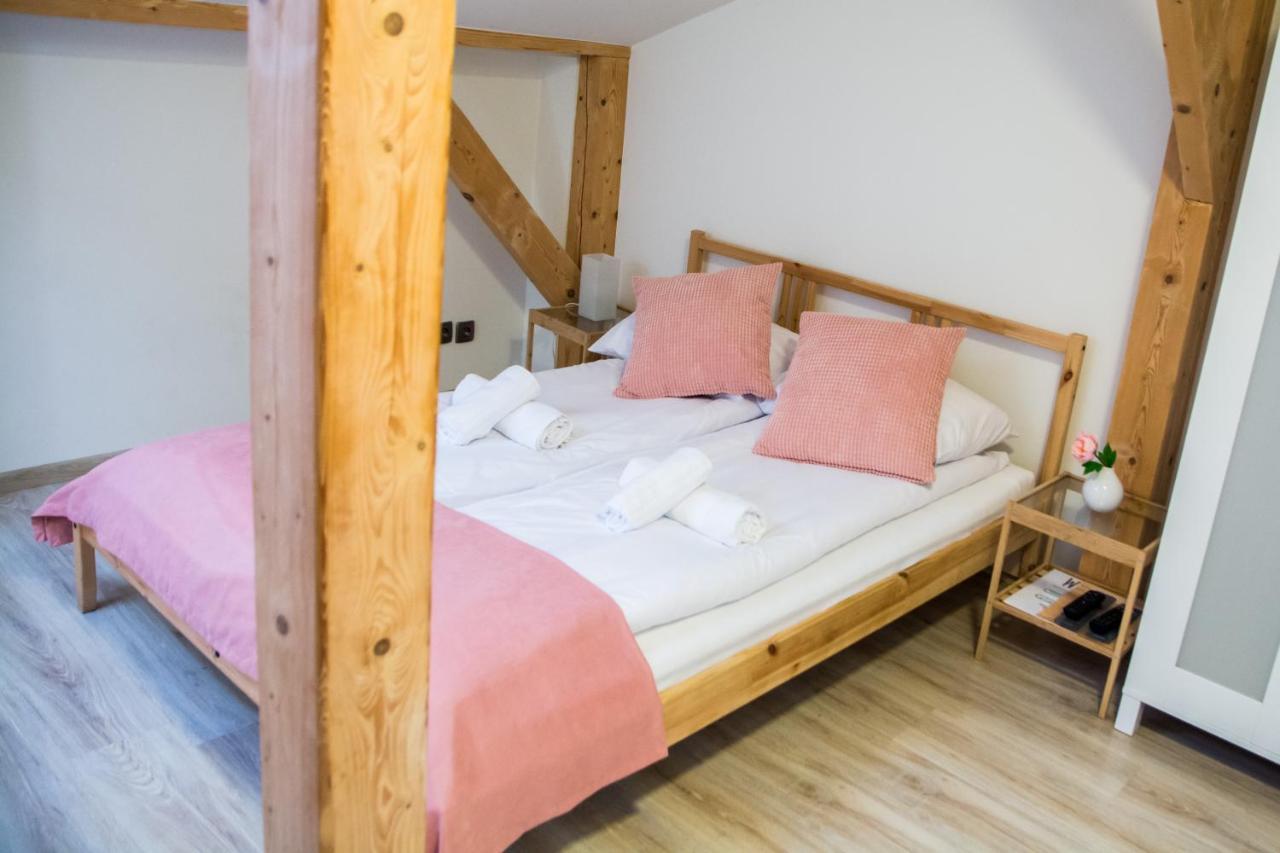 Harmony Hostel Zator Dış mekan fotoğraf